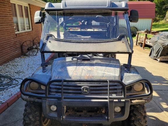 Image of John Deere Gator XUV 825i S4 equipment image 2