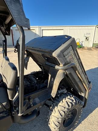 Image of John Deere Gator XUV 825i S4 equipment image 4