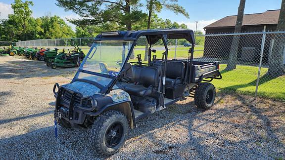 Image of John Deere Gator XUV 825i S4 equipment image 1