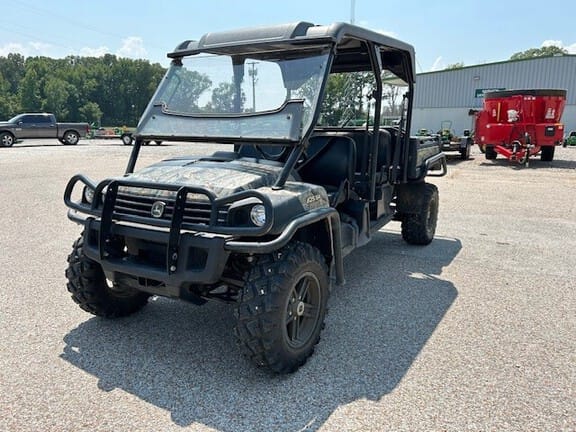 2013 John Deere Gator XUV 825i S4 Equipment Image0