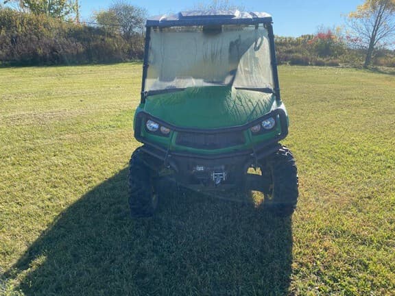 Image of John Deere XUV 550 equipment image 1
