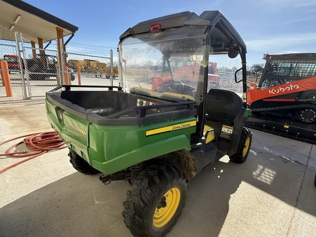 Image of John Deere XUV 550 equipment image 3