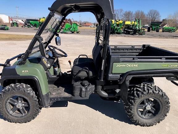 Image of John Deere Gator XUV 825i Primary image