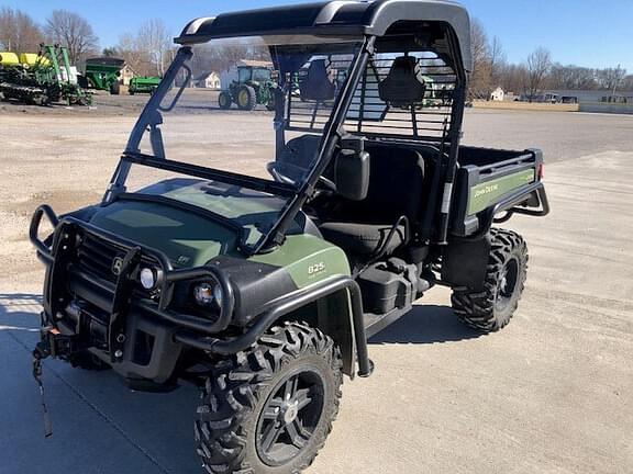 Image of John Deere Gator XUV 825i equipment image 1