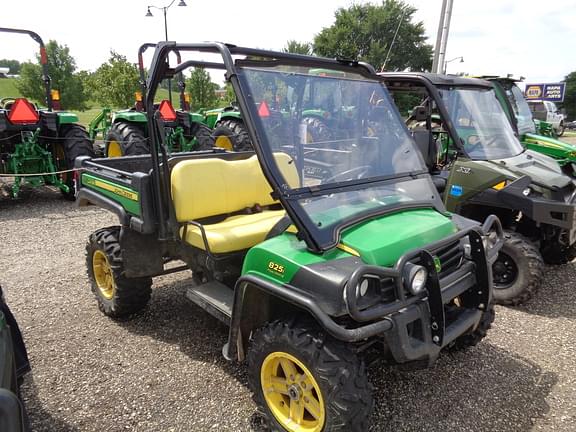 Image of John Deere Gator XUV 825i Primary image