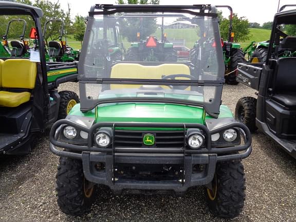 Image of John Deere Gator XUV 825i equipment image 1