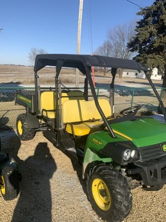 Image of John Deere Gator XUV 825i S4 equipment image 1