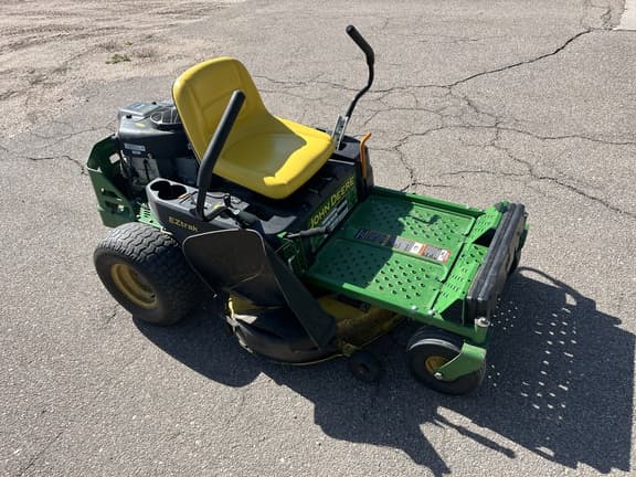 Image of John Deere Z235 Image 1
