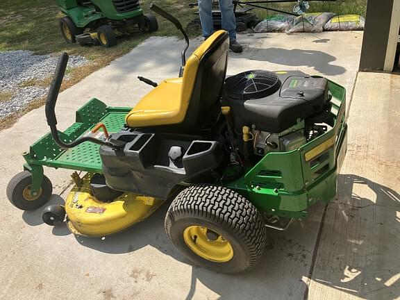 Image of John Deere Z235 equipment image 4