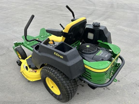 Image of John Deere Z425 equipment image 3