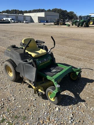 Image of John Deere Z425 Image 1