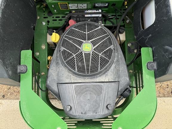 Image of John Deere Z425 equipment image 4