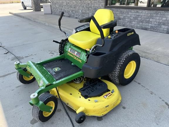 Image of John Deere Z445 Primary image