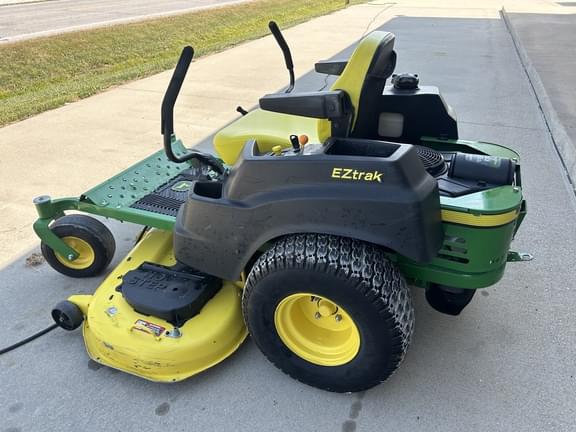 Image of John Deere Z445 equipment image 2