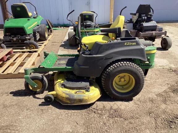 Main image John Deere Z445
