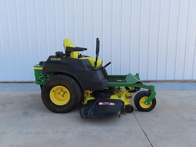 Image of John Deere Z445 equipment image 2