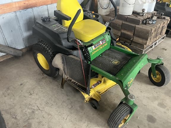 Image of John Deere Z445 equipment image 1