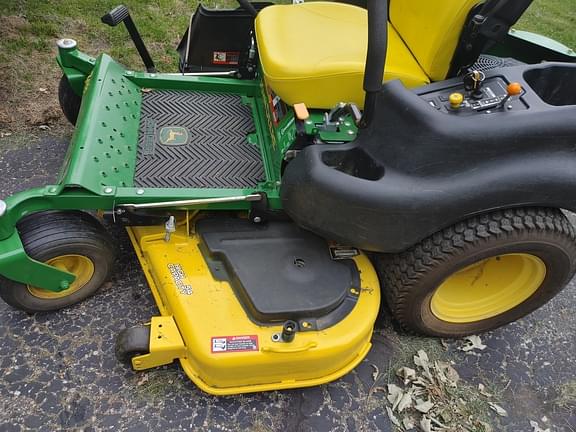 Image of John Deere Z655 equipment image 1