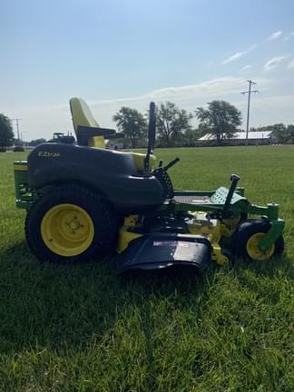 Image of John Deere Z655 equipment image 2