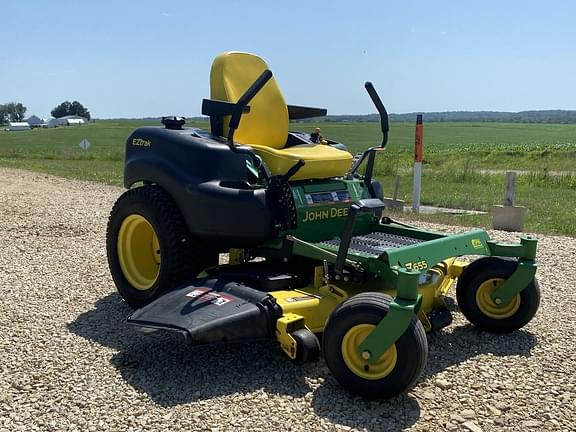 Image of John Deere Z655 equipment image 2