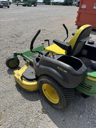 Image of John Deere Z655 equipment image 3