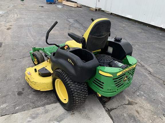 Image of John Deere Z665 equipment image 2