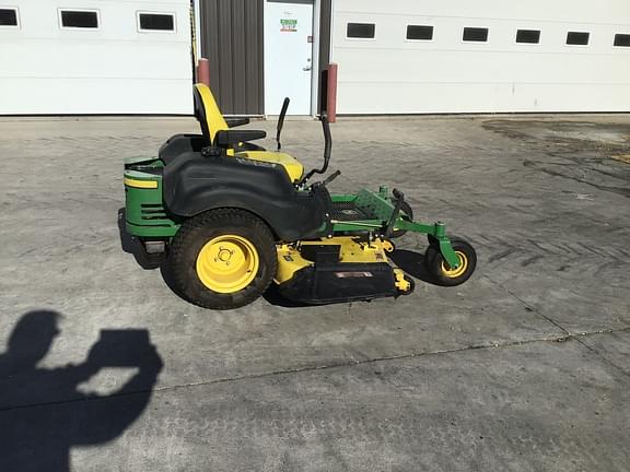 Image of John Deere Z665 equipment image 4