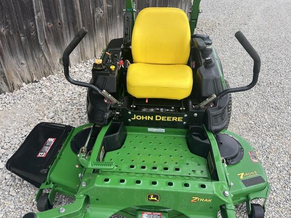 Image of John Deere Z915B equipment image 4