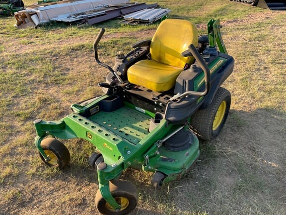 Main image John Deere Z915B