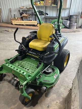 Image of John Deere Z915B equipment image 4