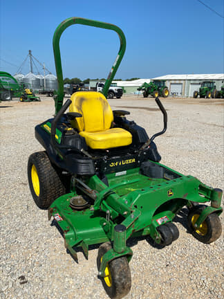 Image of John Deere Z915B equipment image 1