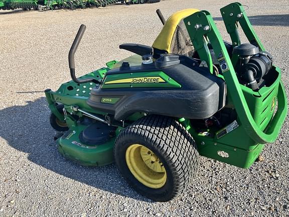 Image of John Deere Z915B equipment image 3