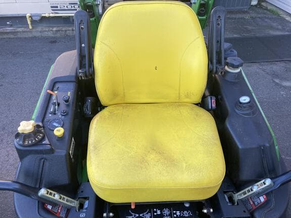 Image of John Deere Z915B equipment image 2