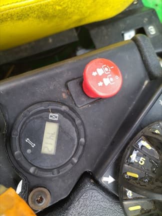 Image of John Deere Z915B equipment image 4