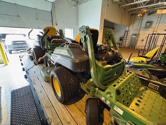 Image of John Deere Z915B equipment image 3