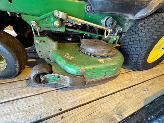 Image of John Deere Z915B equipment image 4