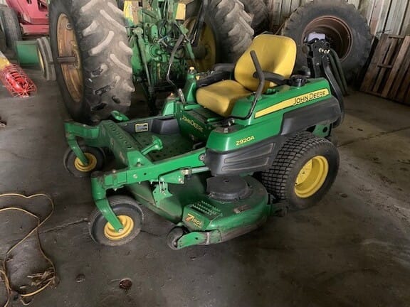 Main image John Deere Z920A