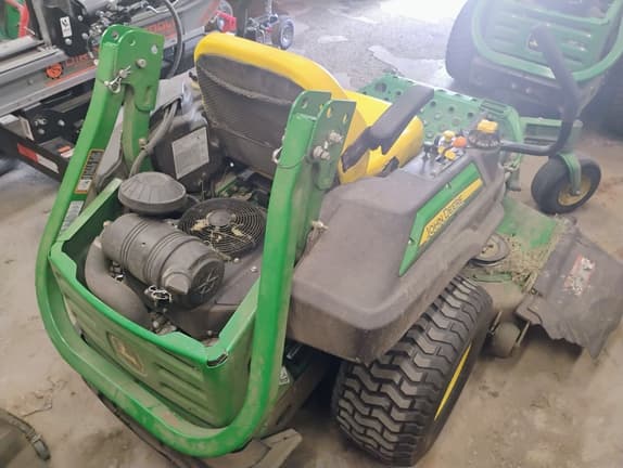 Image of John Deere Z920M equipment image 2
