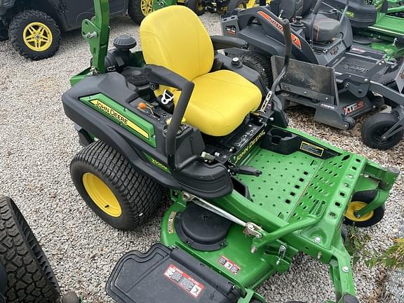 Image of John Deere Z920M equipment image 1