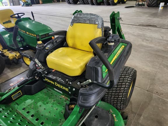 Image of John Deere Z920M equipment image 3