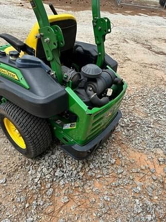 Image of John Deere Z920M equipment image 2