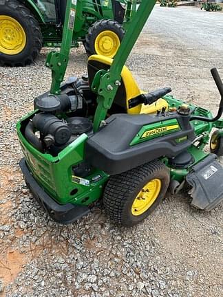 Image of John Deere Z920M equipment image 3