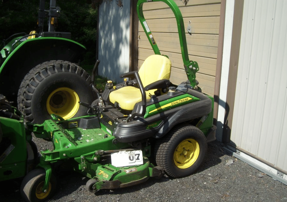 Image of John Deere Z920M Primary image