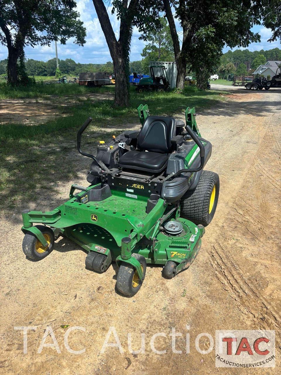 Image of John Deere Z920M Primary image