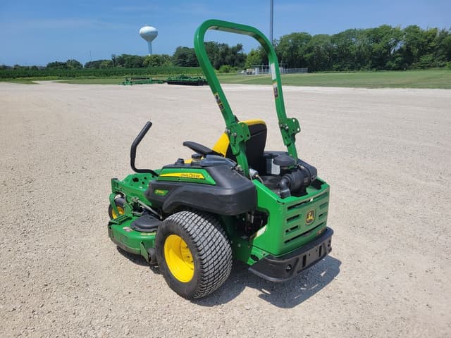 Image of John Deere Z925M equipment image 2