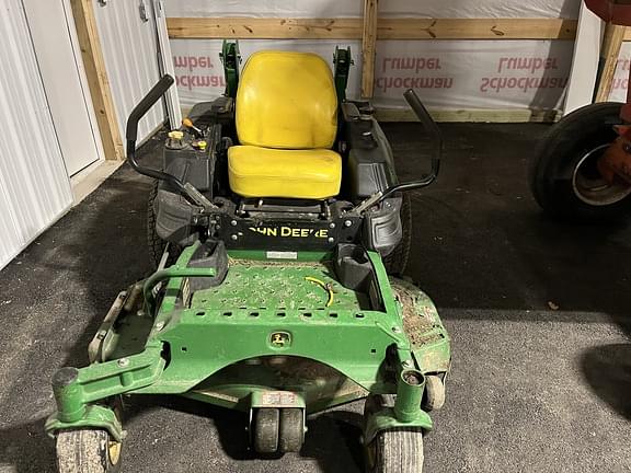 Image of John Deere Z925M equipment image 2