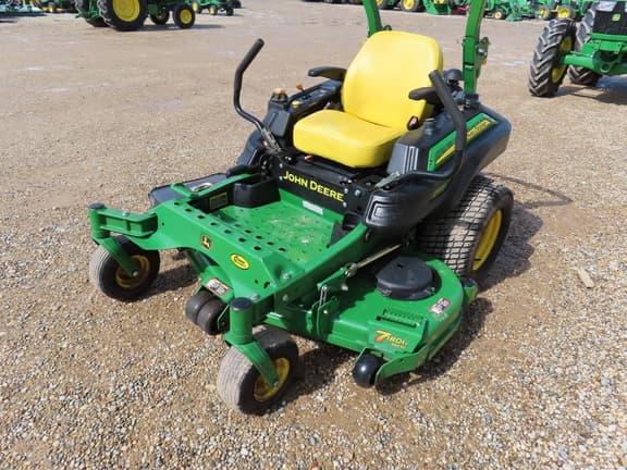 Image of John Deere Z925M equipment image 3