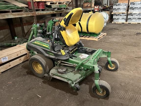 Image of John Deere Z925M equipment image 2