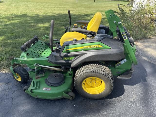 Image of John Deere Z930M equipment image 3