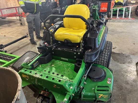 Image of John Deere Z930M Primary image